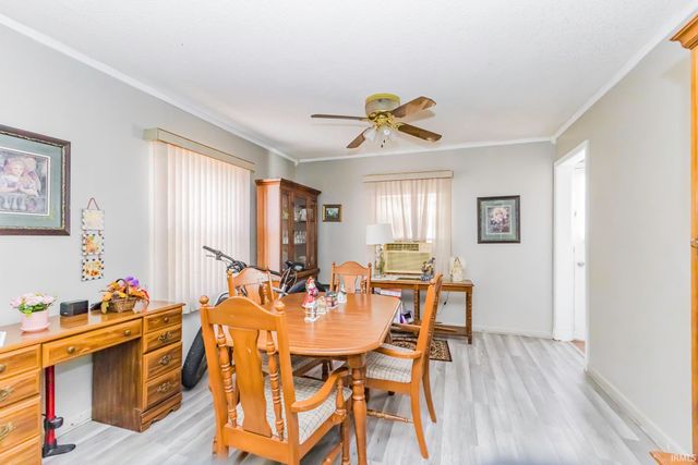 2112 S Beacon Street, Muncie, IN 47302