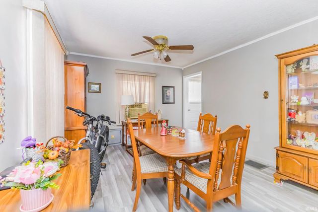 2112 S Beacon Street, Muncie, IN 47302