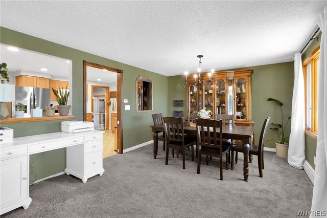 91 Sandy Lane, Cheektowaga, NY 14227