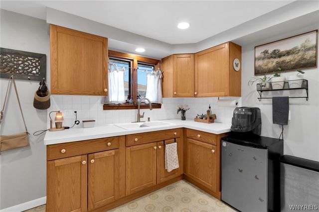 91 Sandy Lane, Cheektowaga, NY 14227