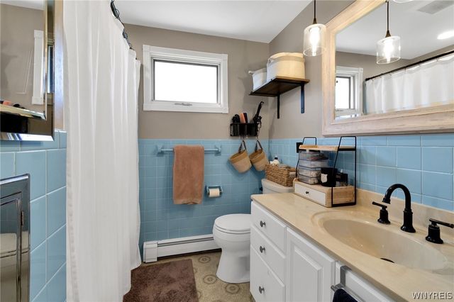 91 Sandy Lane, Cheektowaga, NY 14227