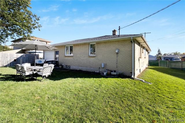 91 Sandy Lane, Cheektowaga, NY 14227