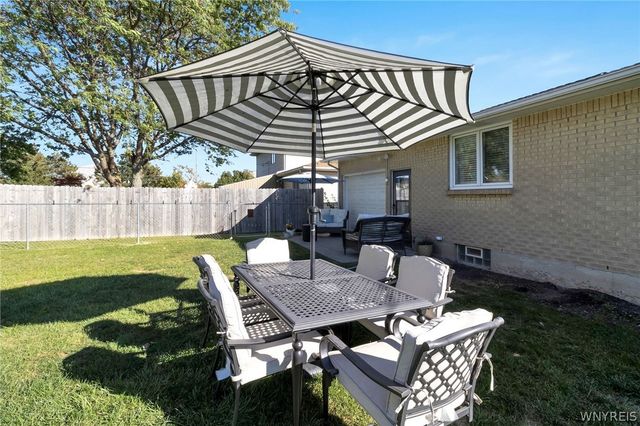 91 Sandy Lane, Cheektowaga, NY 14227