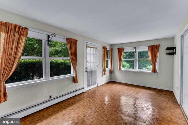 38 CLUBHOUSE RD, Browns Mills, NJ 08015