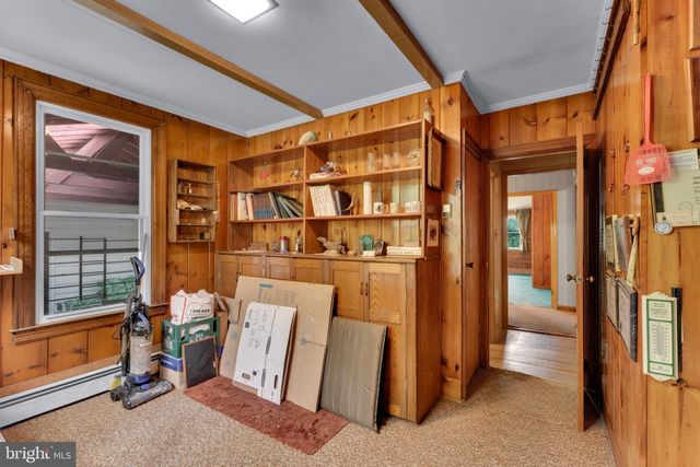 38 CLUBHOUSE RD, Browns Mills, NJ 08015