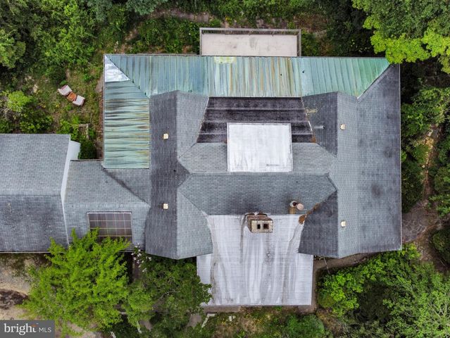 38 CLUBHOUSE RD, Browns Mills, NJ 08015