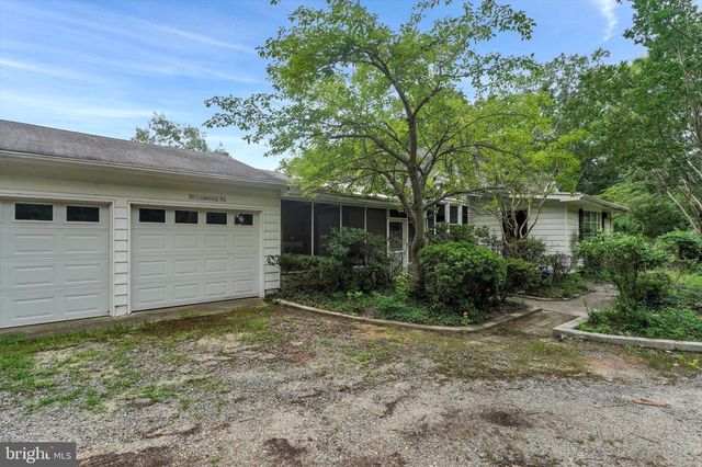38 CLUBHOUSE RD, Browns Mills, NJ 08015