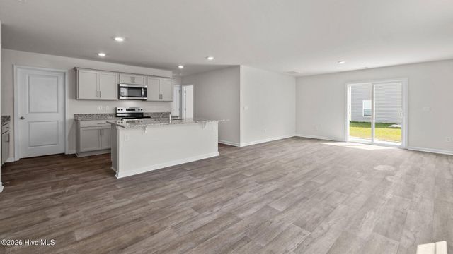 2128 Montalvan Drive, Greenville, NC 27834