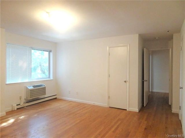 300 Livingston Avenue 2A, Mamaroneck, NY 10543