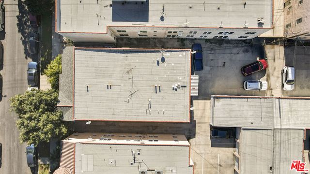 321 N Sierra Bonita Avenue, Los Angeles, CA 90036