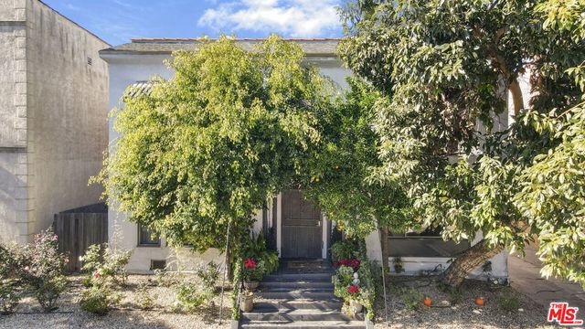 321 N Sierra Bonita Avenue, Los Angeles, CA 90036