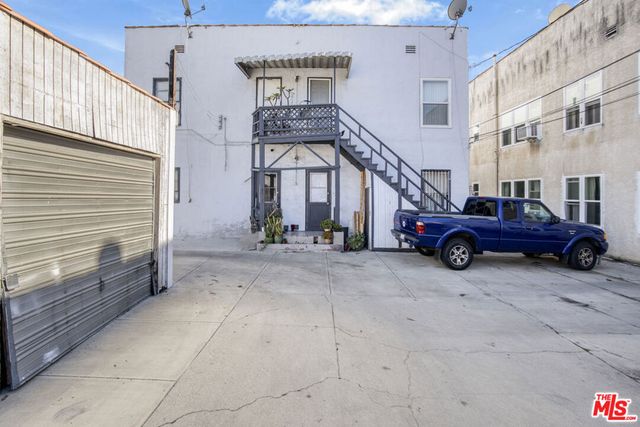 321 N Sierra Bonita Avenue, Los Angeles, CA 90036