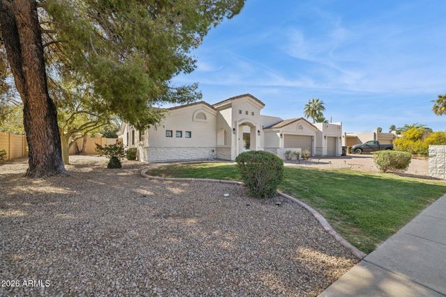 5621 E VOLTAIRE Avenue, Scottsdale, AZ 85254