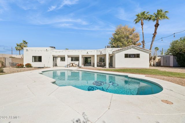 5621 E VOLTAIRE Avenue, Scottsdale, AZ 85254