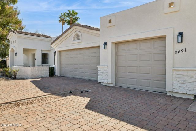 5621 E VOLTAIRE Avenue, Scottsdale, AZ 85254