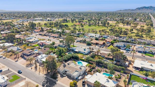 5621 E VOLTAIRE Avenue, Scottsdale, AZ 85254