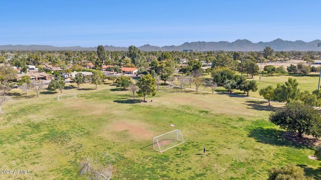 5621 E VOLTAIRE Avenue, Scottsdale, AZ 85254