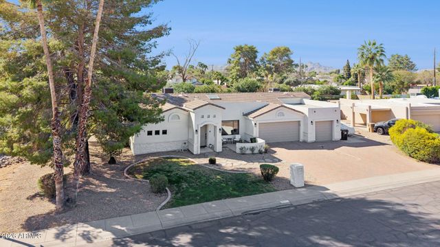 5621 E VOLTAIRE Avenue, Scottsdale, AZ 85254