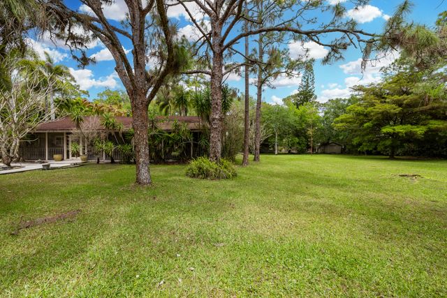 13265 N 41st Ln Lane N, The Acreage, FL 33411