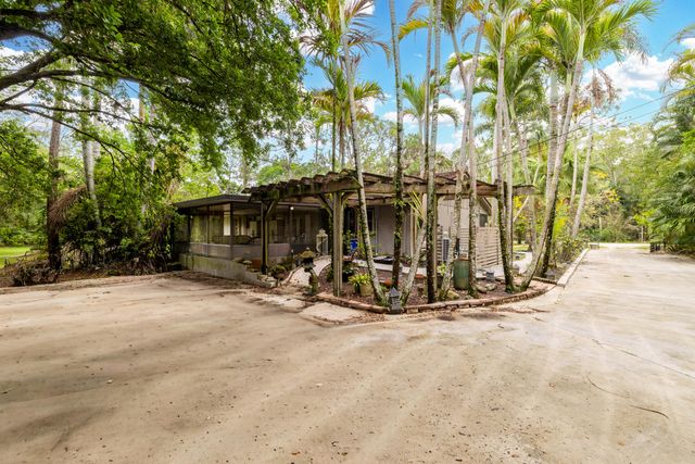 13265 N 41st Ln Lane N, The Acreage, FL 33411