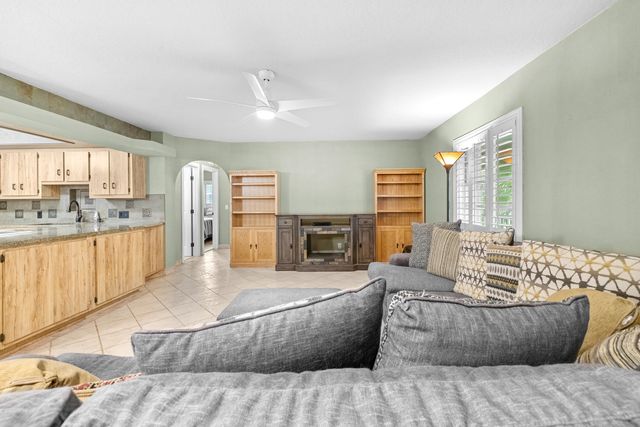 13265 N 41st Ln Lane N, The Acreage, FL 33411