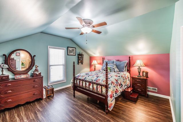 415 Woodlands Dr, Gallatin, TN 37066