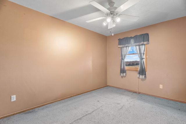 686 Grady Road, Forsyth, MO 65653