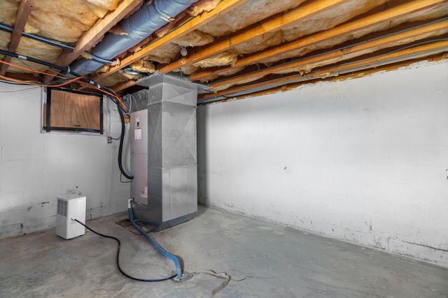 686 Grady Road, Forsyth, MO 65653