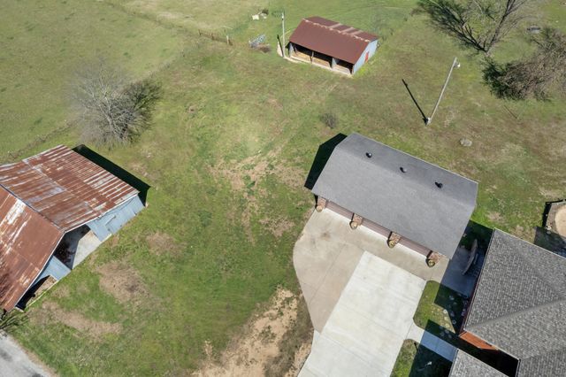 686 Grady Road, Forsyth, MO 65653