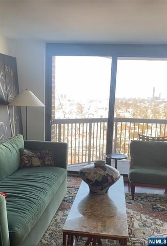 770 Anderson Avenue 12K, Cliffside Park, NJ 07010