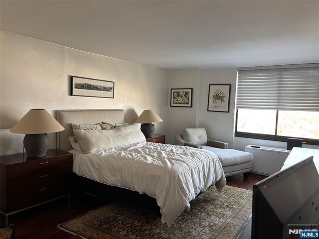 770 Anderson Avenue 12K, Cliffside Park, NJ 07010