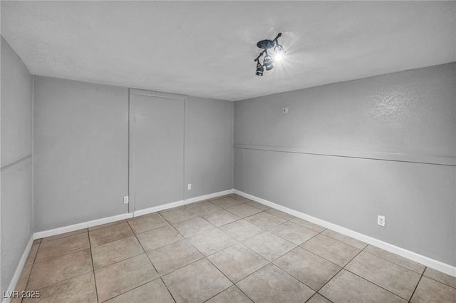 54 Del Amo Drive, Las Vegas, NV 89110