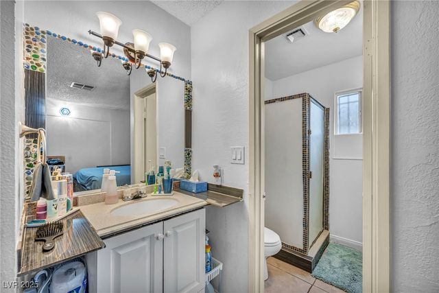 54 Del Amo Drive, Las Vegas, NV 89110