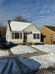 7391 Ashton Avenue, Detroit, MI 48228