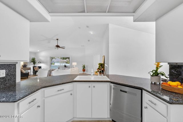 129 Grey Dapple Way, Ormond Beach, FL 32174