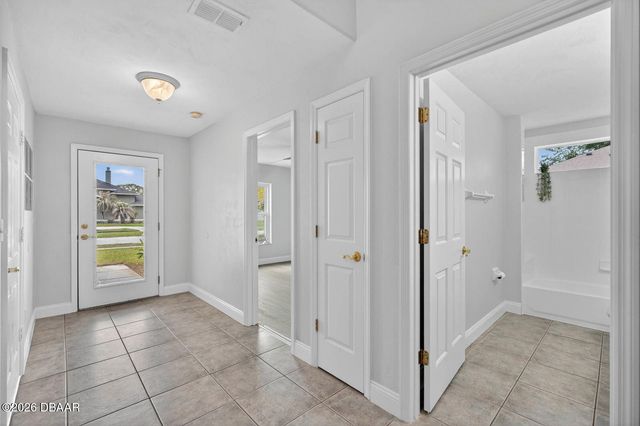 129 Grey Dapple Way, Ormond Beach, FL 32174