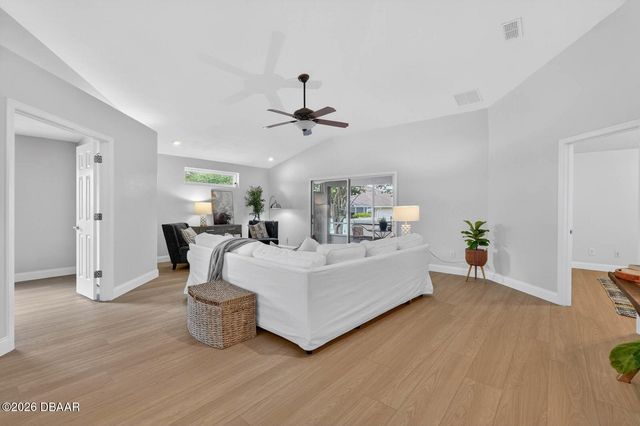 129 Grey Dapple Way, Ormond Beach, FL 32174