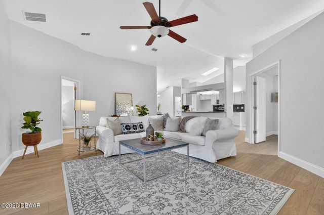 129 Grey Dapple Way, Ormond Beach, FL 32174