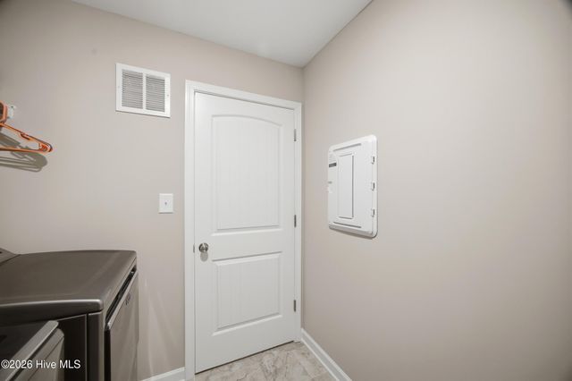 69 Red Rocks Circle, Benson, NC 27504