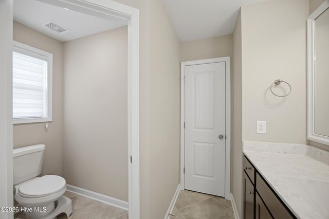 69 Red Rocks Circle, Benson, NC 27504