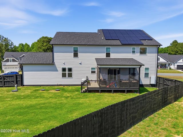 69 Red Rocks Circle, Benson, NC 27504