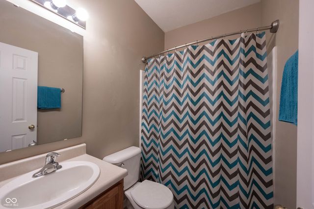 12237 Packers Avenue, Fishers, IN 46037