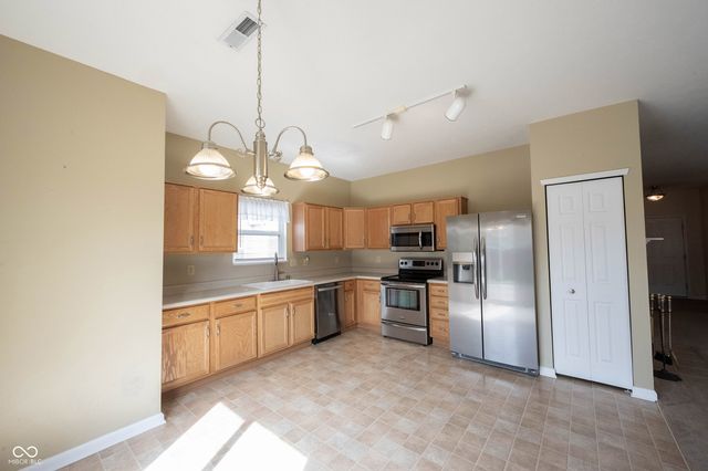 12237 Packers Avenue, Fishers, IN 46037