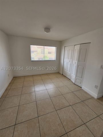 2770 W 61st Pl 202, Hialeah, FL 33016
