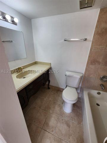 2770 W 61st Pl 202, Hialeah, FL 33016