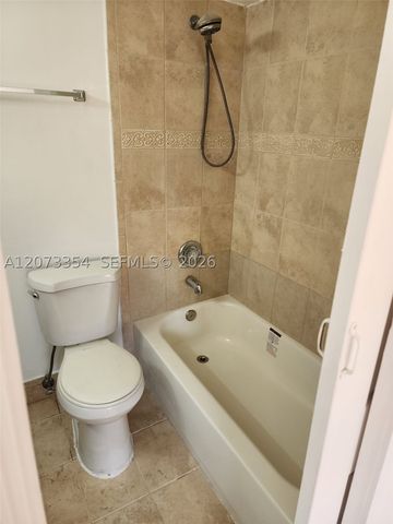 2770 W 61st Pl 202, Hialeah, FL 33016