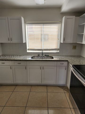 2770 W 61st Pl 202, Hialeah, FL 33016