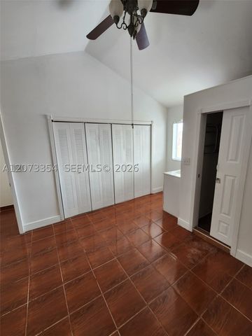 2770 W 61st Pl 202, Hialeah, FL 33016