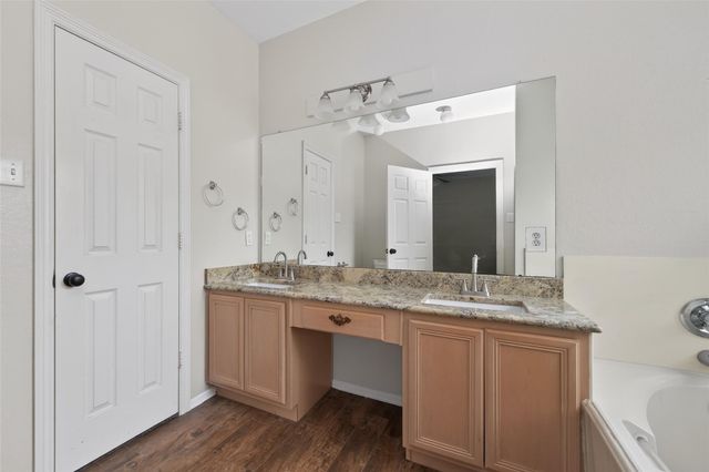 279 Adobe Terrace S, Conroe, TX 77316