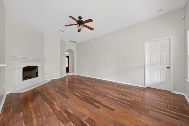 279 Adobe Terrace S, Conroe, TX 77316